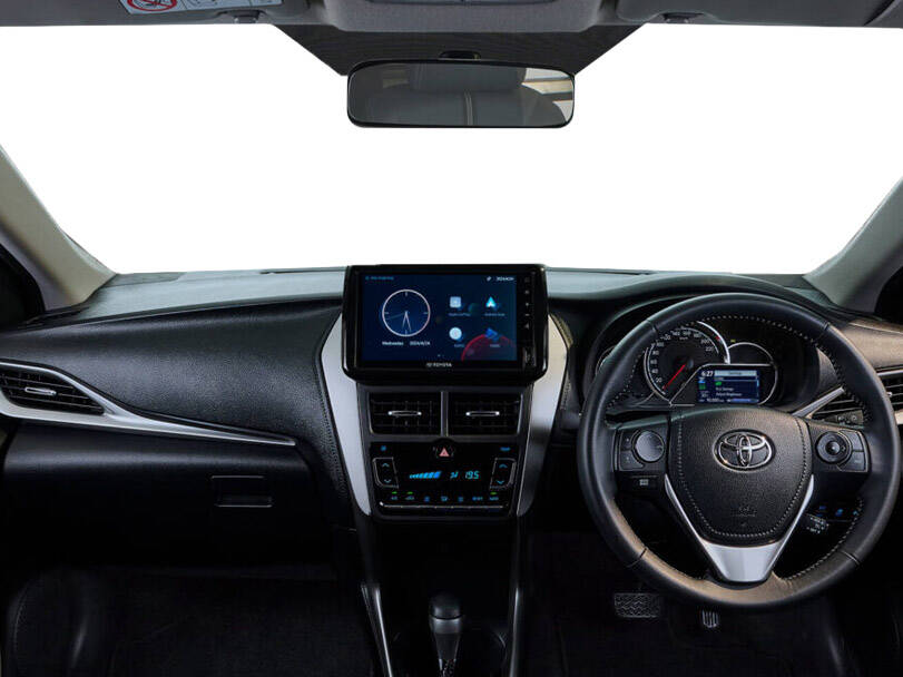 Toyota Yaris GLI MT 1.3 Price in Pakistan - Image 4